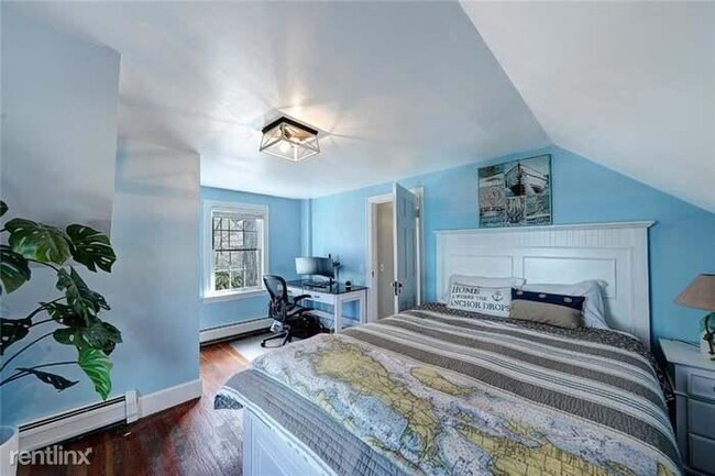 Building Photo - 3 br, 2 bath House - 120 Peck Ave Classic