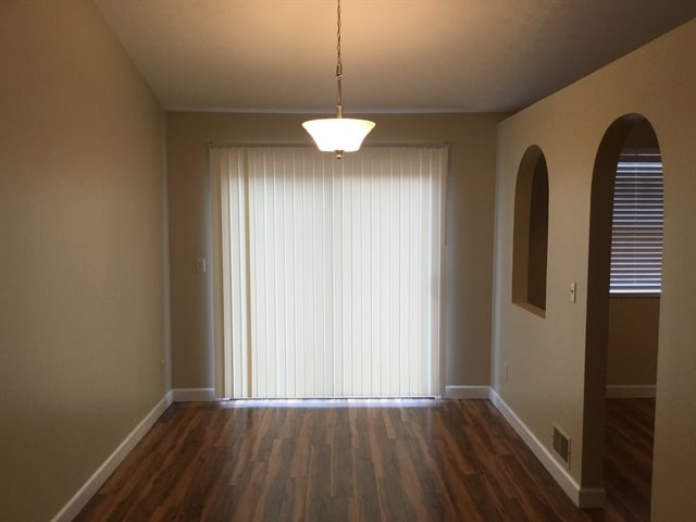 Building Photo - 242 Monarch Dr