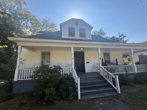 Building Photo - 303 Calhoun St