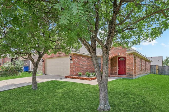 Building Photo - 2065 Meadow View Dr