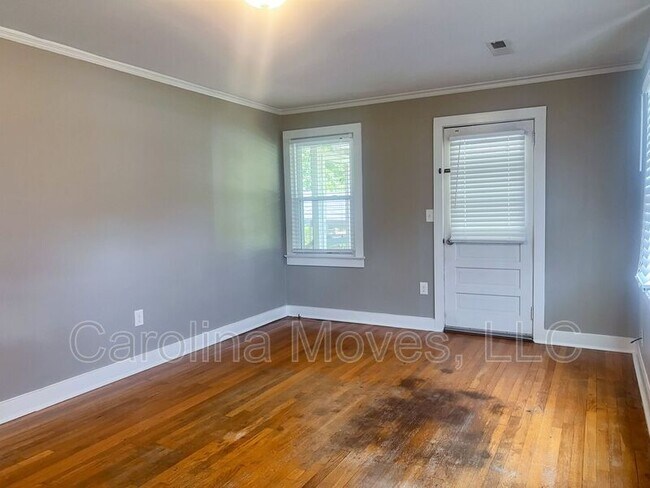 Foto del edificio - 211 N Pliney Cir