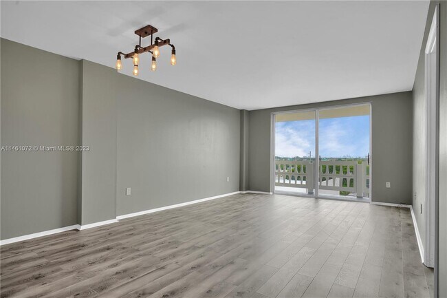 Building Photo - 15600 NW 7th Ave