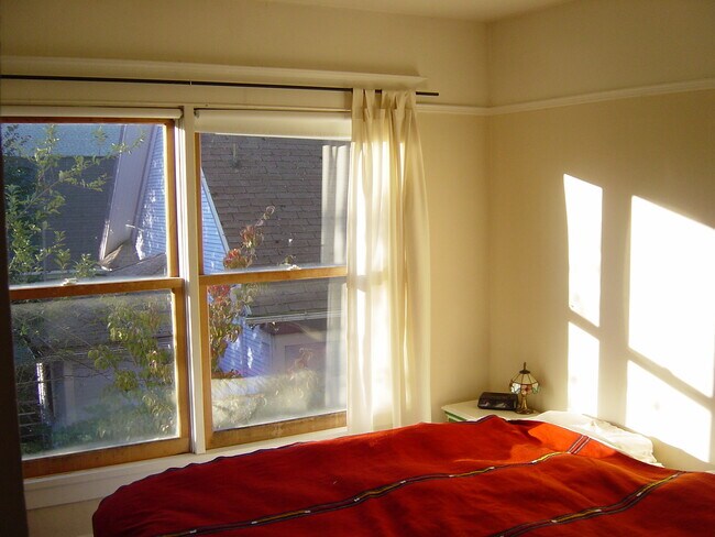 Foto del edificio - 110 NE Monroe St