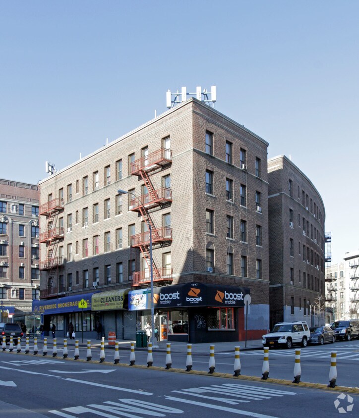 Primary Photo - 1641 Saint Nicholas Ave
