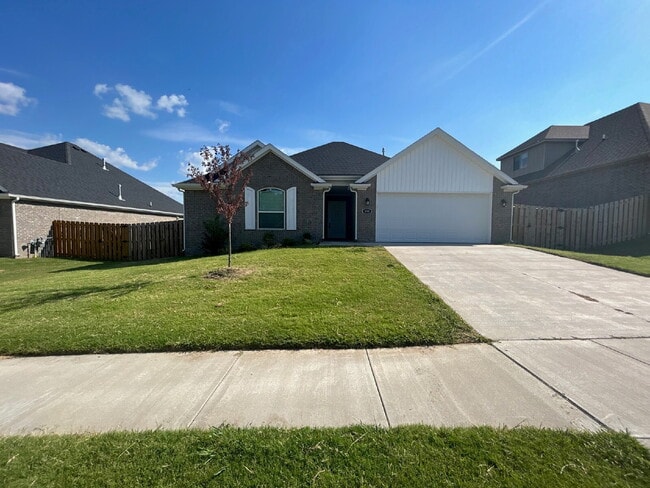 "Charming 3-Bed Sanctuary in Farmington wi... - "Charming 3-Bed Sanctuary in Farmington wi... Apartment
