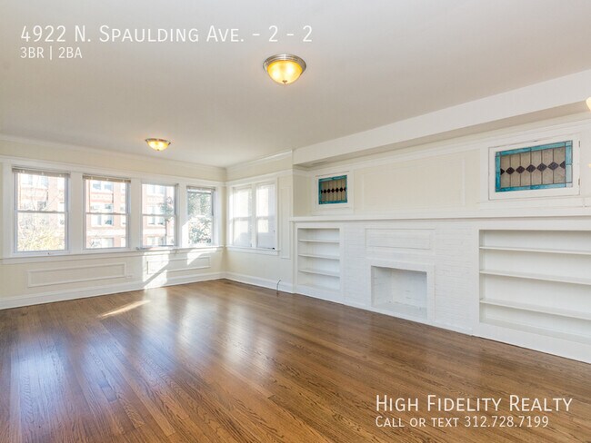 Foto del edificio - 4922 N Spaulding Ave
