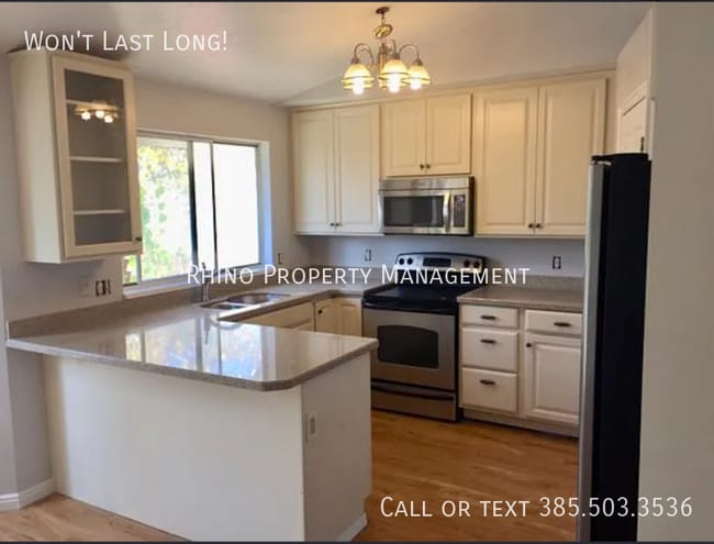 Building Photo - 8346 Helenic-