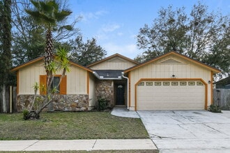 Building Photo - 8760 Kersey Dr