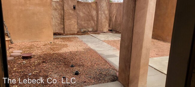 Foto del edificio - 3 br, 2 bath House - 2808 Don Pablo NW