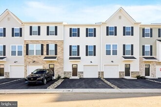 Building Photo - 116 Abramo Victor Dr