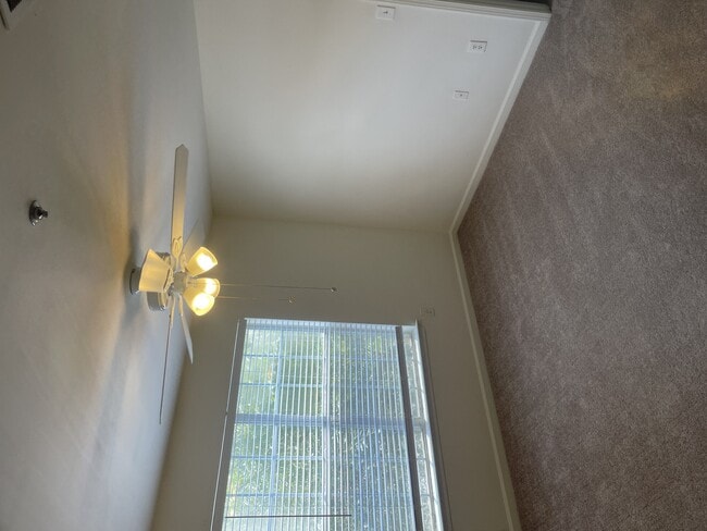 Interior Photo - Wesley Hampstead Apartments at Douglasville