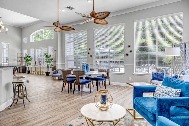 Foto general de adoquines en Eagle Harbor - Cobblestone at Eagle Harbor