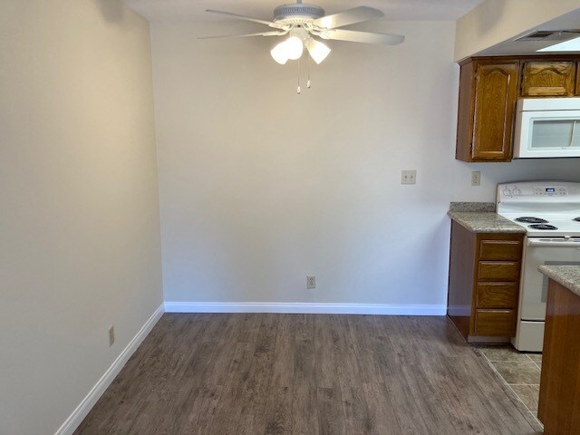 Foto del edificio - 2021 Peyton