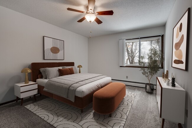 Building Photo - Aquarius Apartments