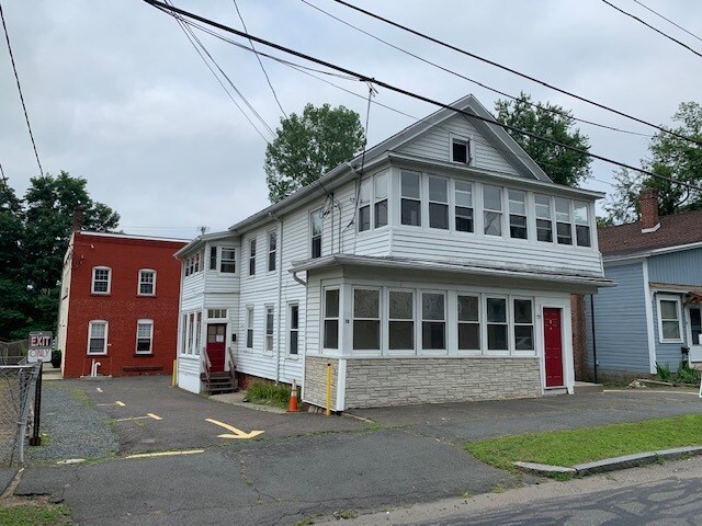 Primary Photo - 79 Hawley St