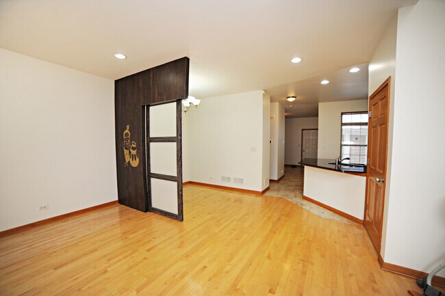 Building Photo - 1403 Flagstone Pl