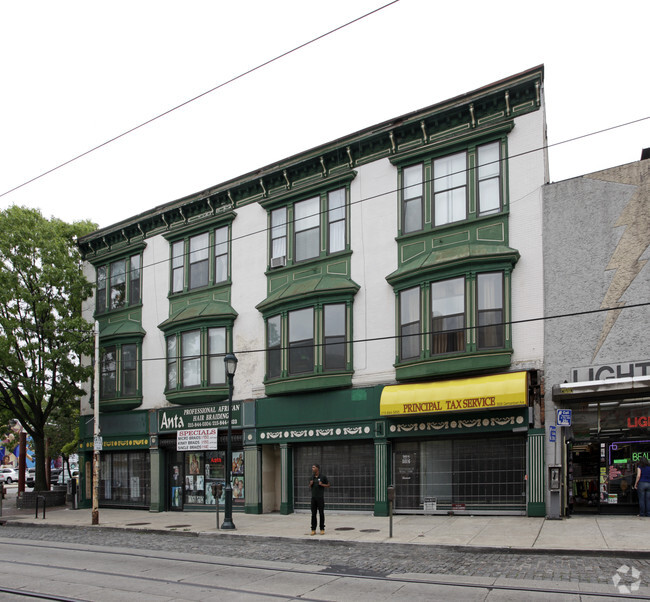 Foto del edificio - Frederick Douglass Apartments