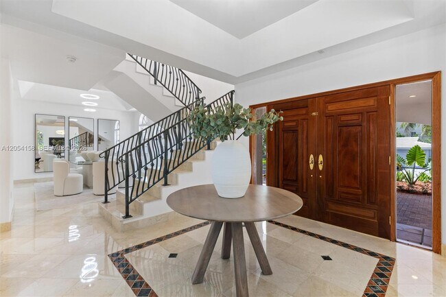 Foto del edificio - 145 W Sunrise Ave