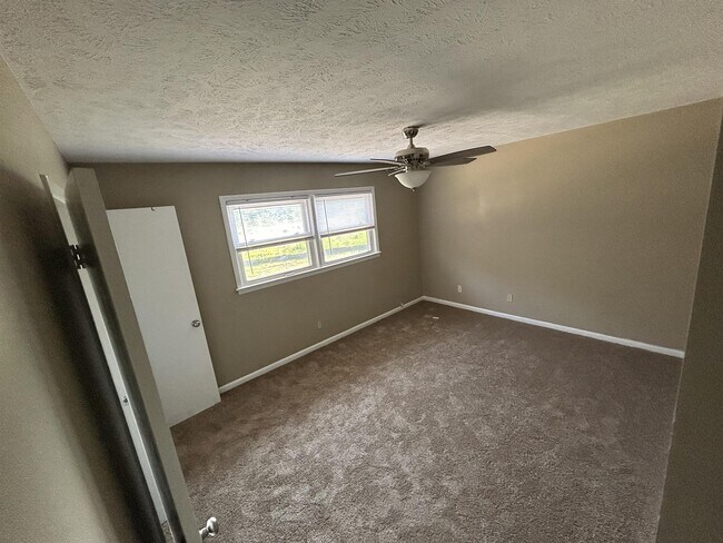 Building Photo - 3210 Tallywood Dr