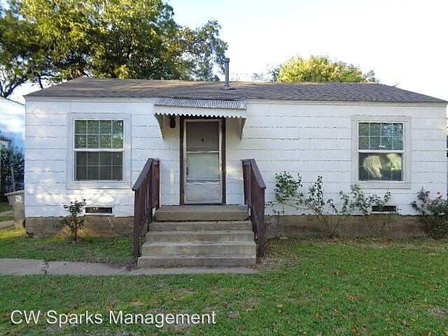 Primary Photo - 2 br, 1 bath House - 2627 Bentley Ave
