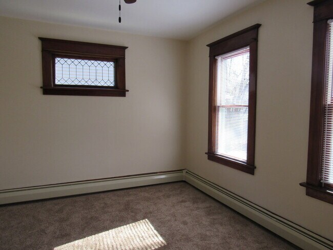 Living room - 211 Goodrich Ave