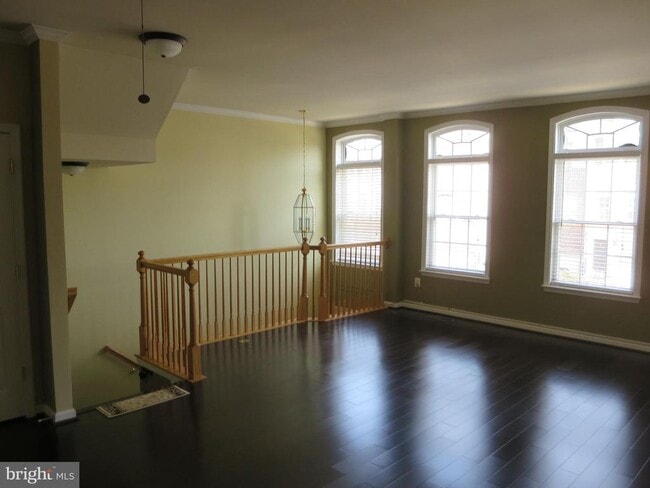 Building Photo - 1503 Shields Terrace NE