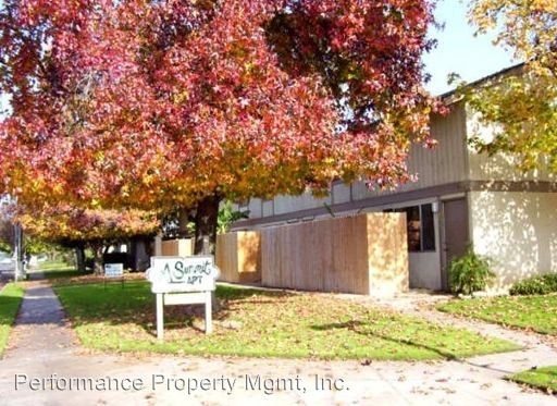 Primary Photo - 6088 N Fresno St