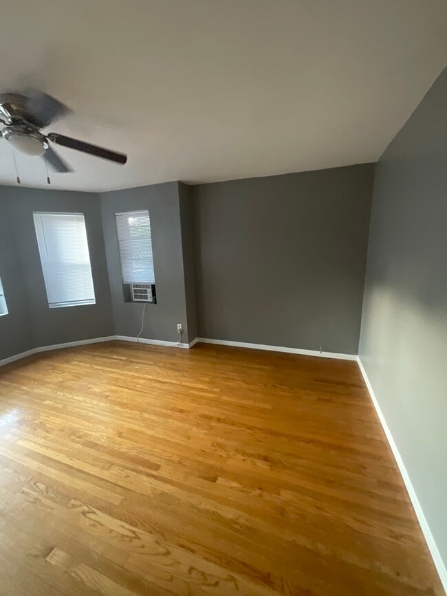 Building Photo - 7711 S Chappel Ave