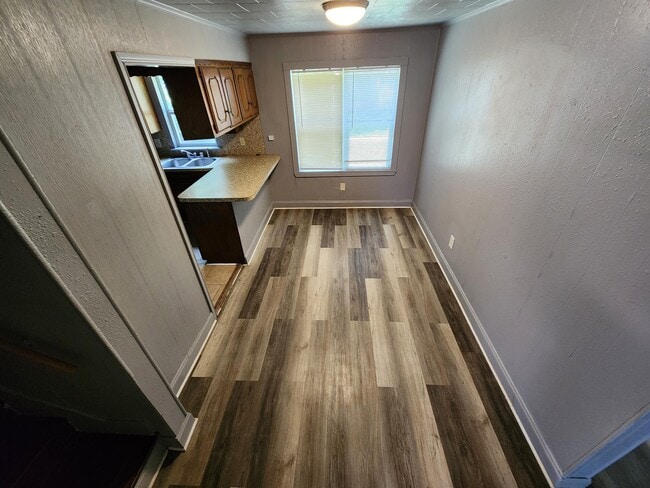 Foto del edificio - 420 W 16th St
