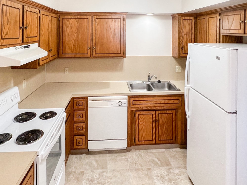 Primary Photo - Behm Apartments