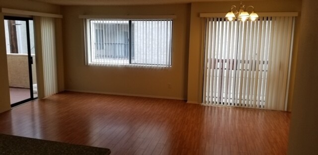 Foto del edificio - 301 E Fairview Ave