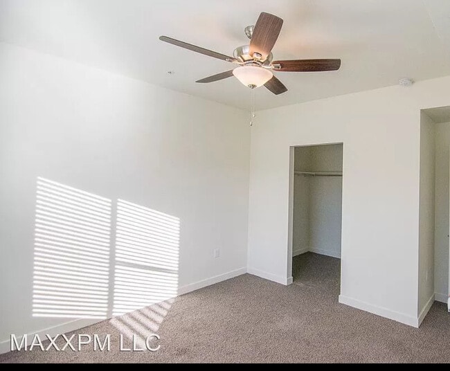 Building Photo - 756 E 500 S