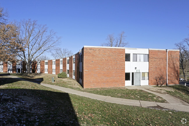 Building Photo - Timber Cove