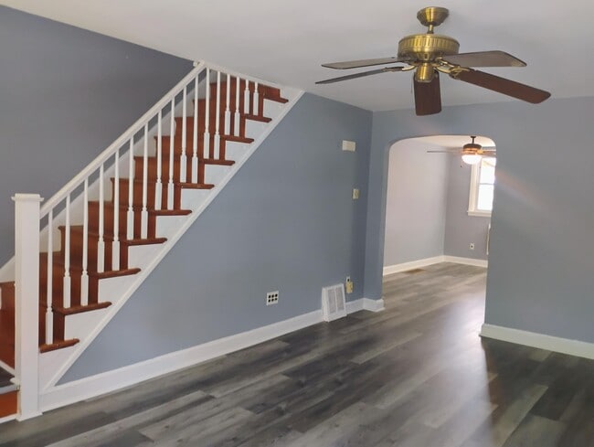 Photo - 2531 Irvington Rd (Drexel Hill, PA) House