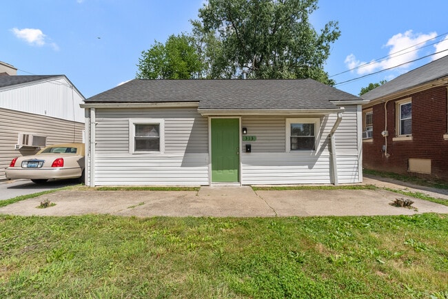 Photo - 313 N 42nd St House