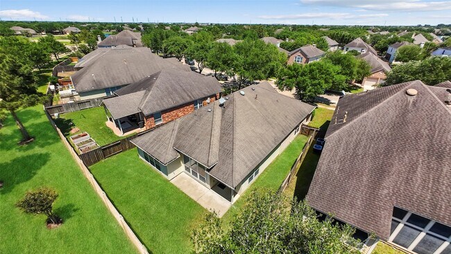 Building Photo - 11047 Pierce Valley Dr