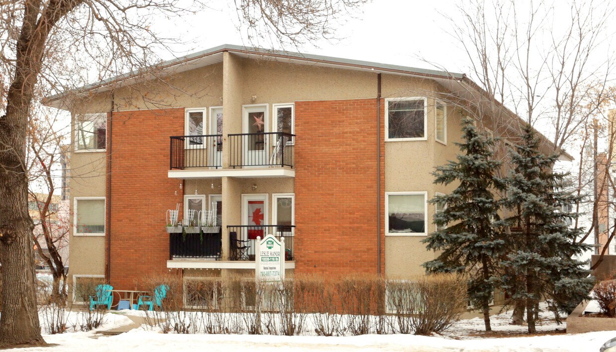 Leslie Manor Apartments 10039 116th St NW Edmonton, AB