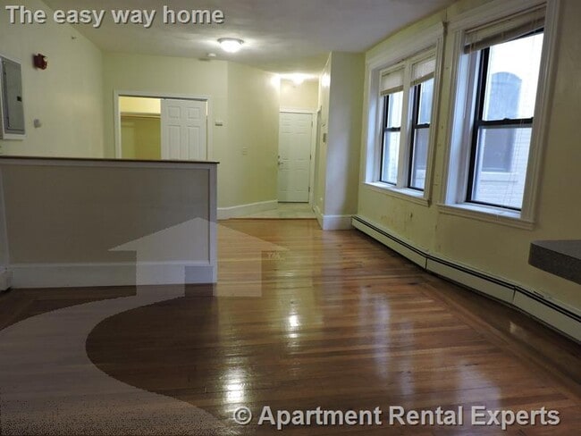 Photo - 77 Hancock St Unit #5 Apartment