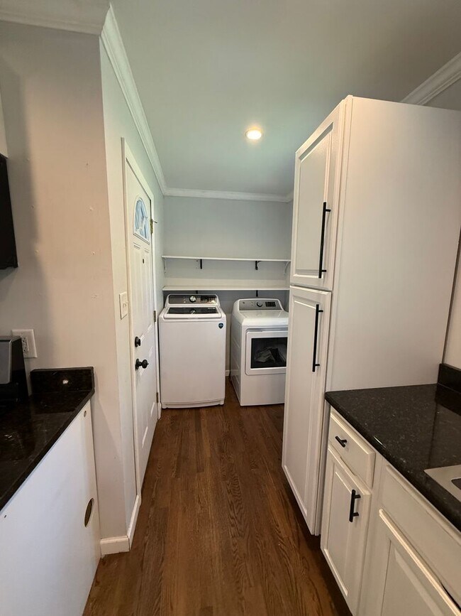 Foto del edificio - 1209 20th St NW
