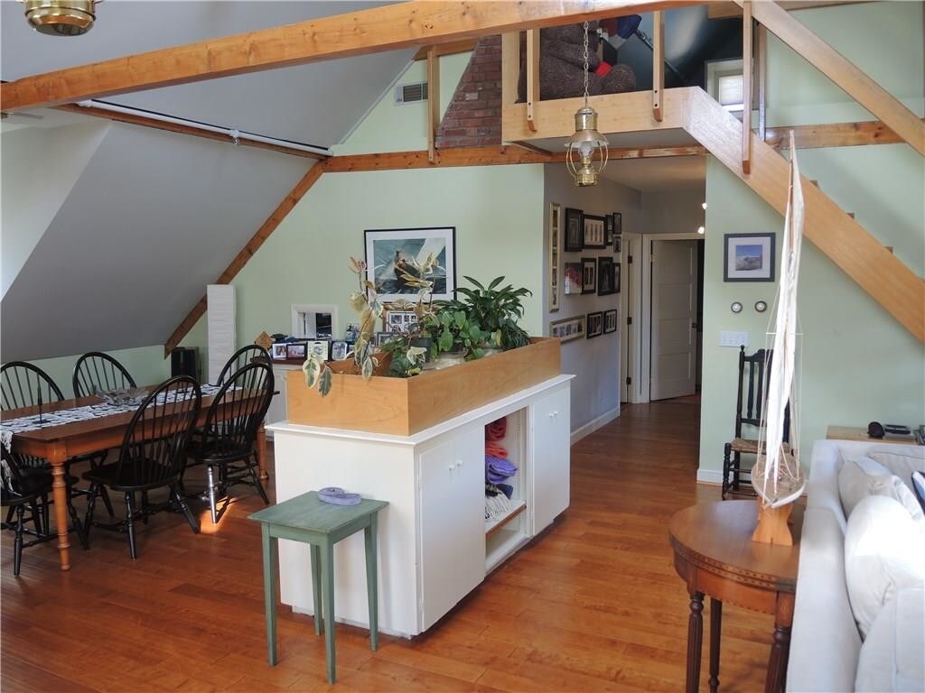 1 Bradford St Unit 3, Bristol, RI 02809 Apartment for Rent in Bristol