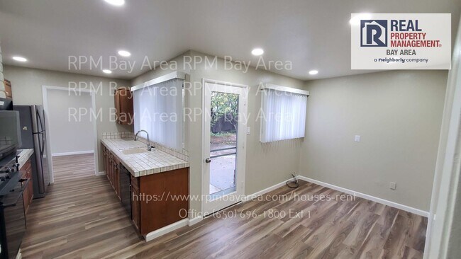 Building Photo - Renovated 3 Bedroom 2 Bathroom Home in desirable Millbrae Neighborhood Now Available