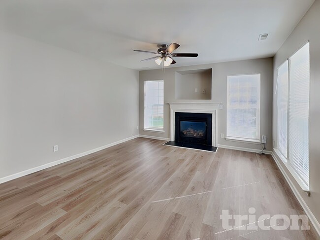 Building Photo - 6915 Aulton Link Ct