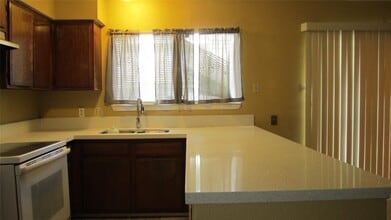 Building Photo - 12122 Kemerton Dr