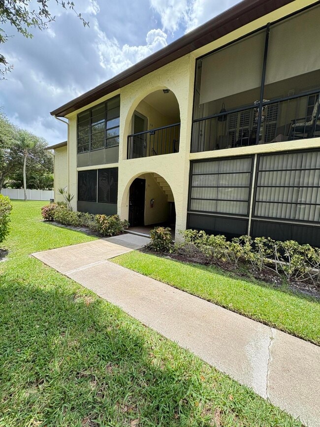 Building Photo - 3626 La Mar Ct