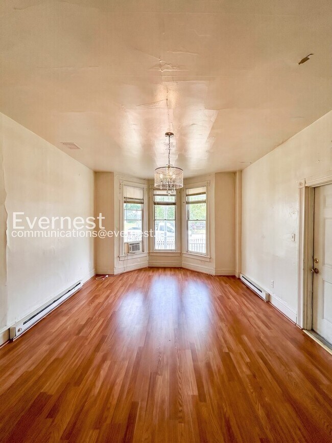 Foto del edificio - 1204 N 20th St