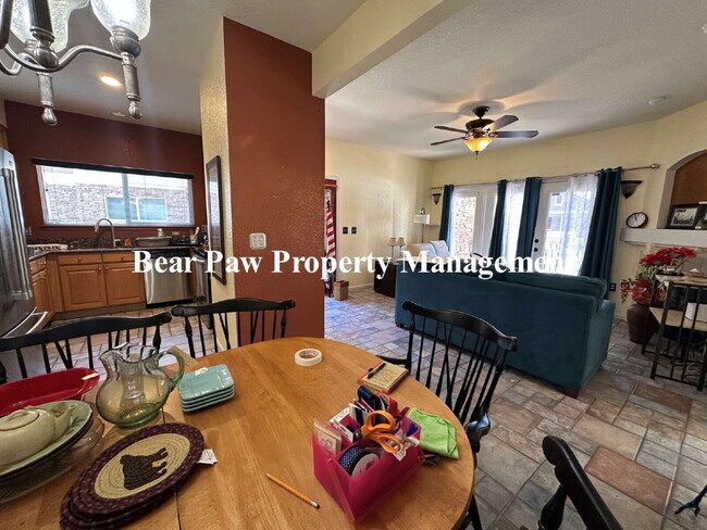 Foto del edificio - "Spacious 2-Bed, 2-Bath Condo Retreat"