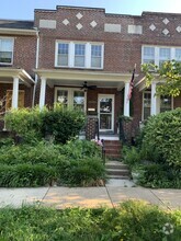 Building Photo - 1418 Cameron St