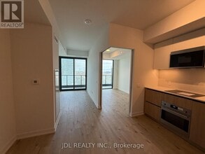 Building Photo - 35 Parliament St