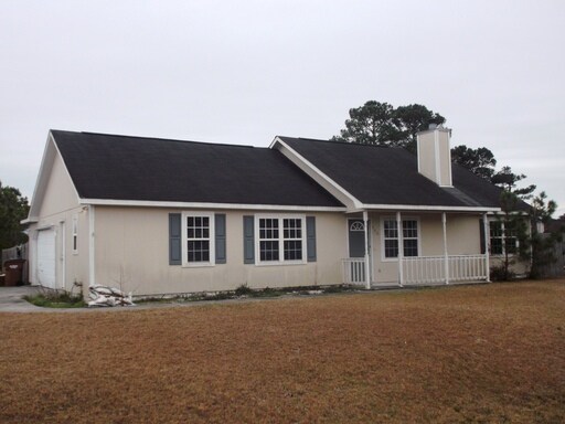 Primary Photo - 400 Alec Ct