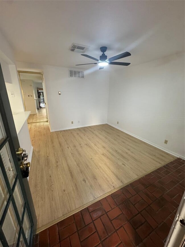 Building Photo - 2110 Rio Grande St